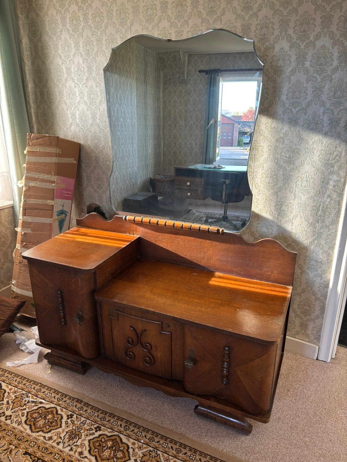 Antieke houten kast met spiegel, Huis en Inrichting, Ophalen of Verzenden, Zo goed als nieuw