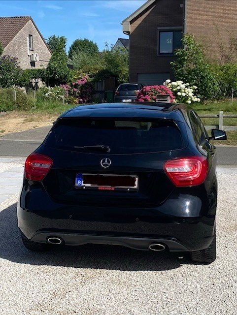 MERCEDES-BENZ A180 CDI, Auto's, Automaat, Euro 5, Zwart, Leder en Stof