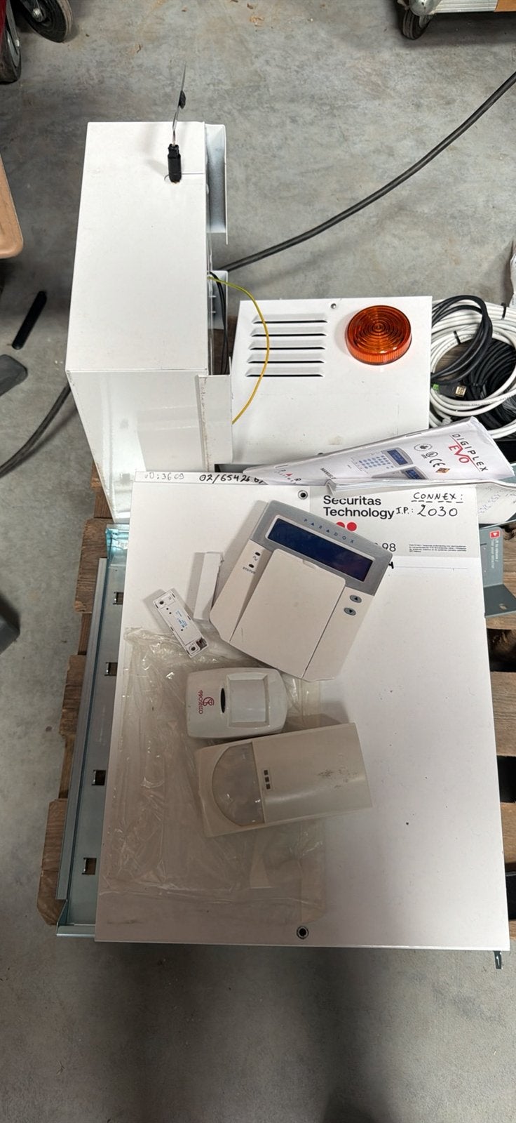 Kit alarme intrusion, Collections, Appareils électroniques, Enlèvement