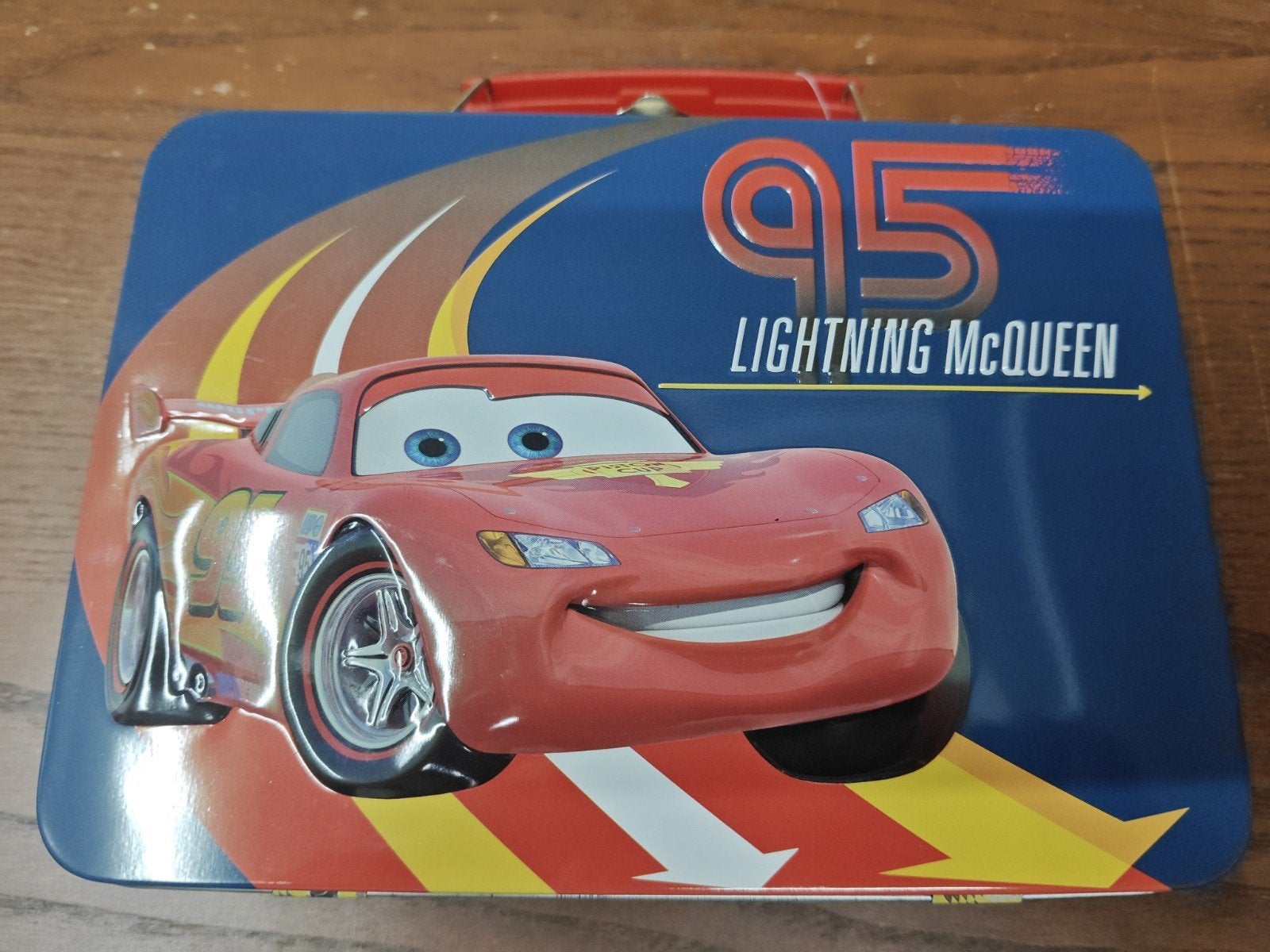 Lightning McQueen Lunchbox / brooddoos - NIEUW, Maison & Meubles, Cuisine| Tupperware, Enlèvement, Neuf, Boîte