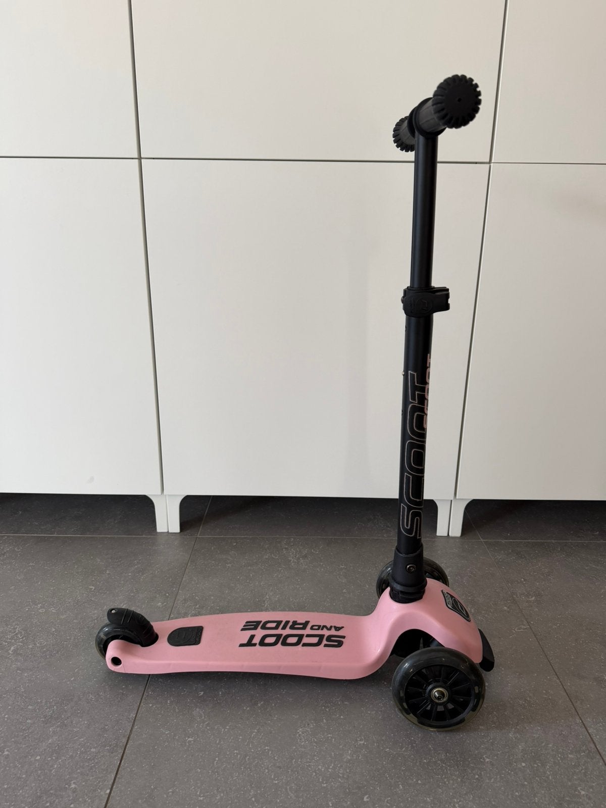 Scoot and Ride Rose Highwaykick 3 step, Ophalen, Zo goed als nieuw, Gewone step
