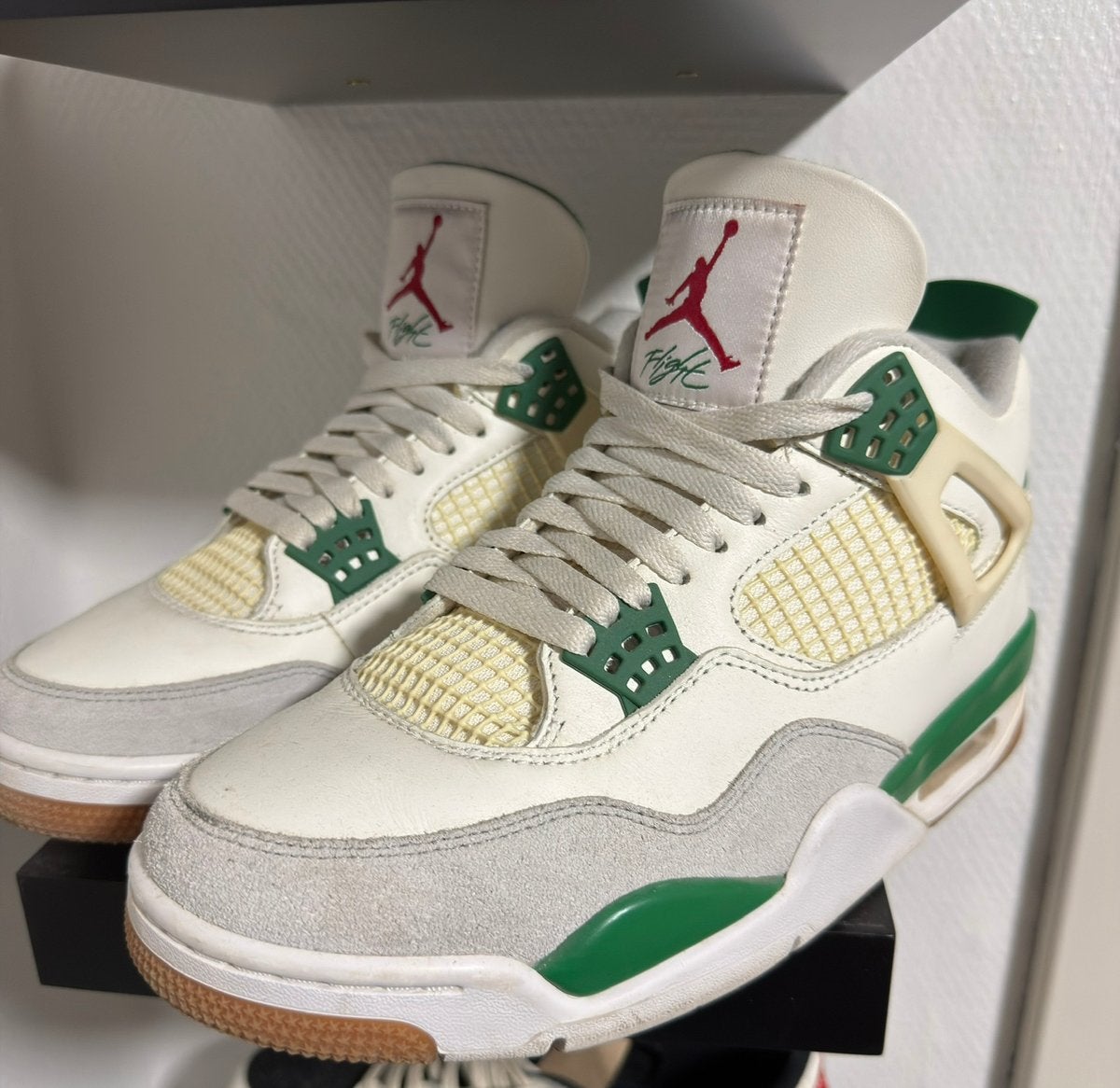 Nike air jordan 4 sb pine green 42,5, Ophalen, Zo goed als nieuw