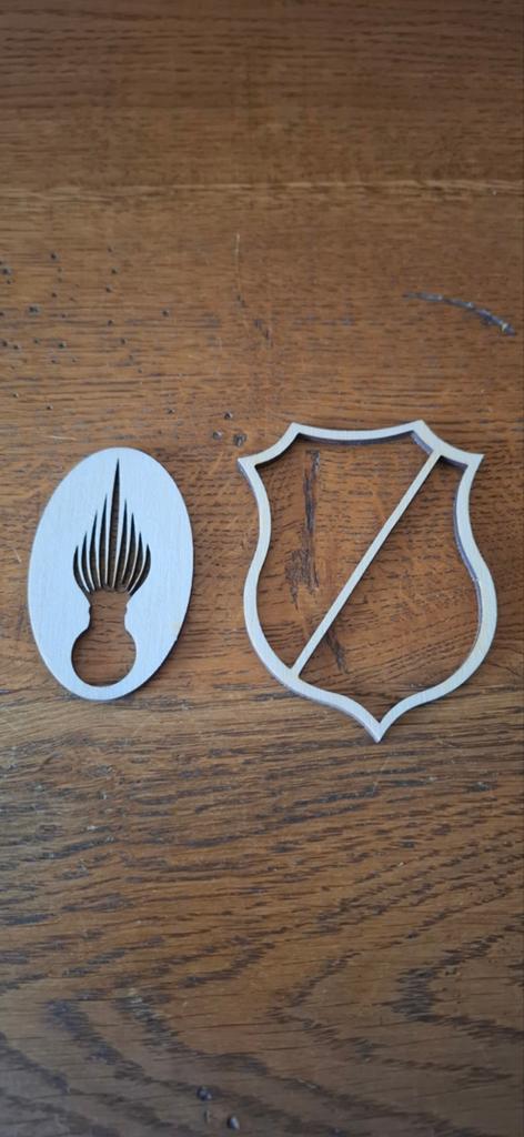 Petits insignes en bois_Gendarmerie belge_Rijkswacht, Enlèvement ou Envoi, Gendarmerie, Emblème ou Badge