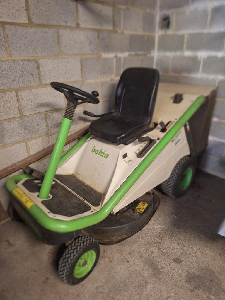 Etesia Hydro 80 maaimachine en tractor, Elektrische starter, Zo goed als nieuw, 90 tot 120 cm, Ophalen