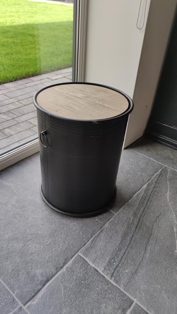 Industrieel bijzettafeltje, Ophalen of Verzenden
