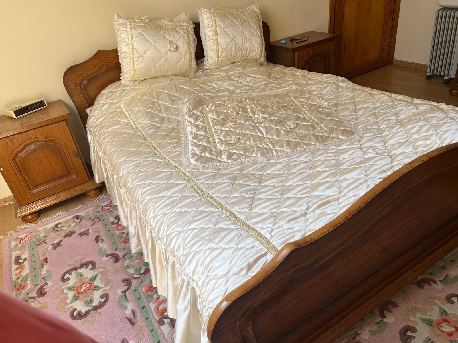 Belle chambre en chene en tres bon etat, Enlèvement ou Envoi, Comme neuf