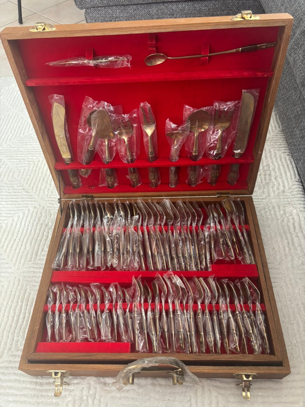 Service de table ancien en nickel et bronze de 132 pièces, Antiquités & Art, Enlèvement