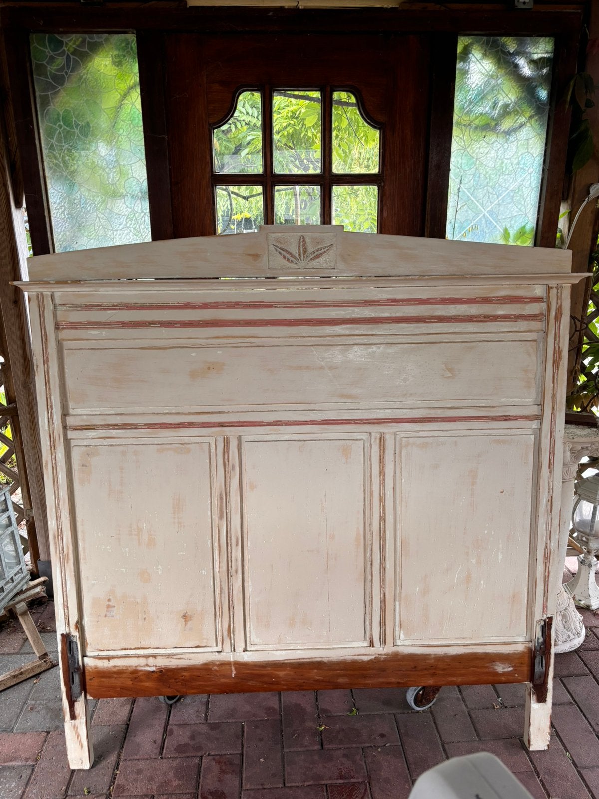 Paroi de lit Brocante, Enlèvement