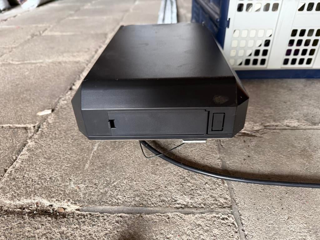 Automatische garagedeur opener voor sectionale poort, Ophalen, Zo goed als nieuw