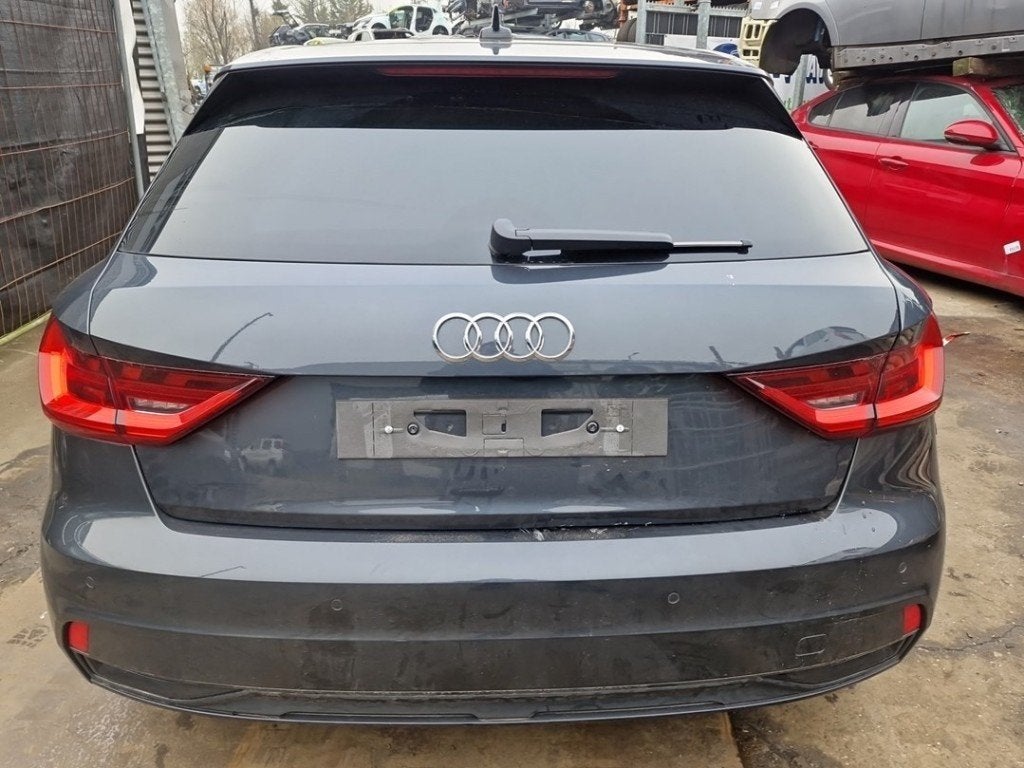 CAPTEUR AIDE AU STATIONNEMENT Audi A1 Sportback (GBA), Auto-Union-Straße  1,
85057  Ingolstadt, DE, Info@audi.de, Audi, Utilisé