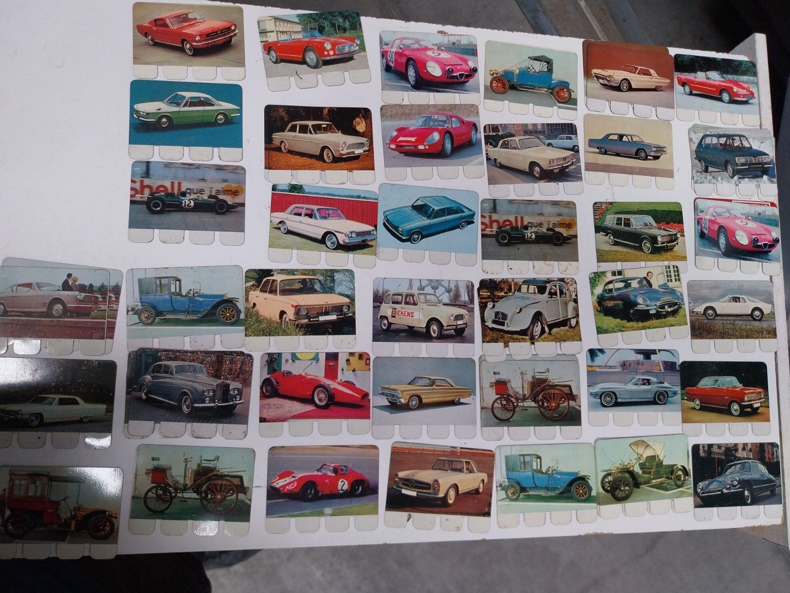 Complete set Biekens metalen autokaarten (39 stuks), Enlèvement, Comme neuf