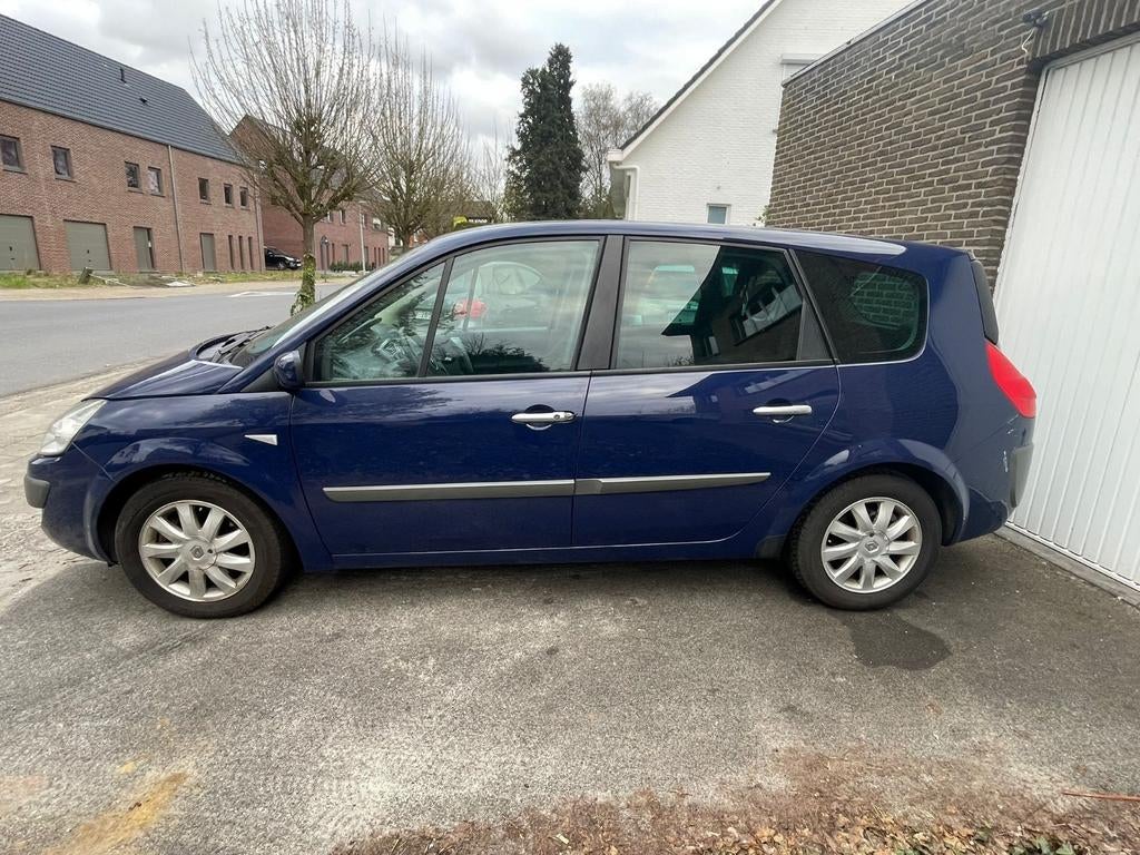 Renault Scénic (2007) – 141.170 km - 2sleutels, Auto's, Handgeschakeld, Particulier, Radio, Scénic