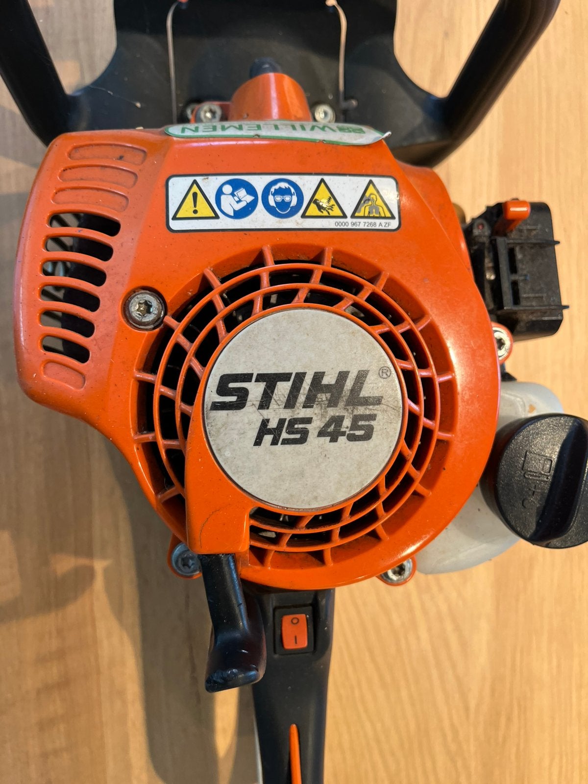 Taille-haie à essence STIHL HS 45 - 60 cm, Enlèvement, Comme neuf, Essence
