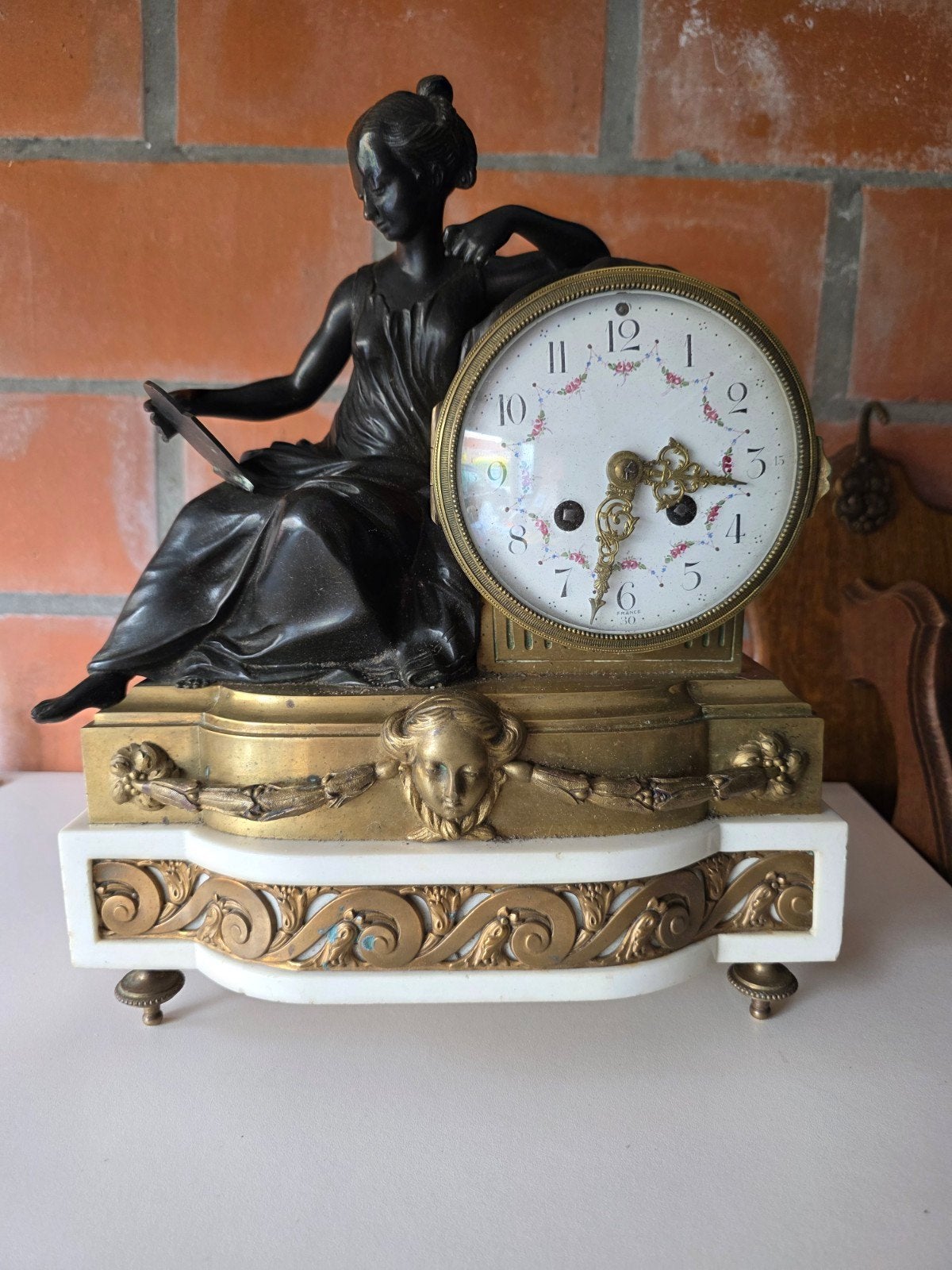 antiek bronzen klok, Enlèvement