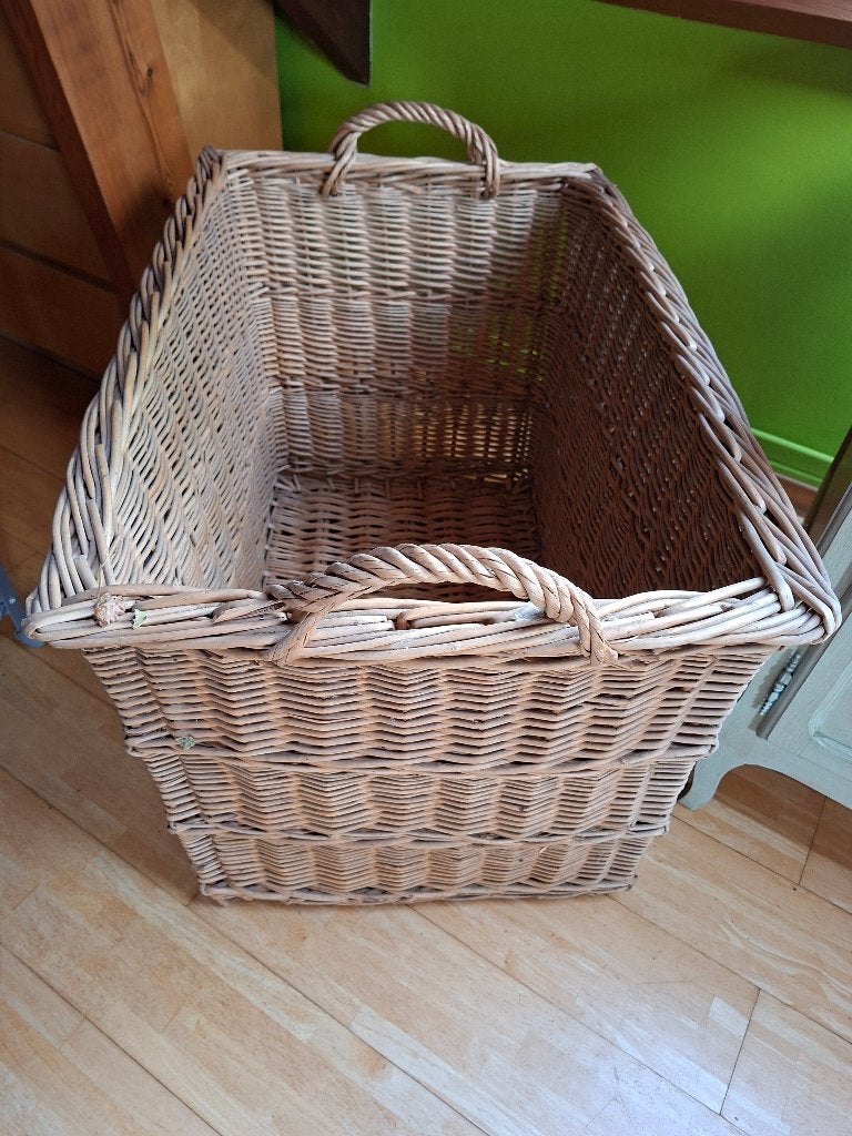 Rieten mand groot formaat, Ophalen, Mand, Gevlochten, Zo goed als nieuw