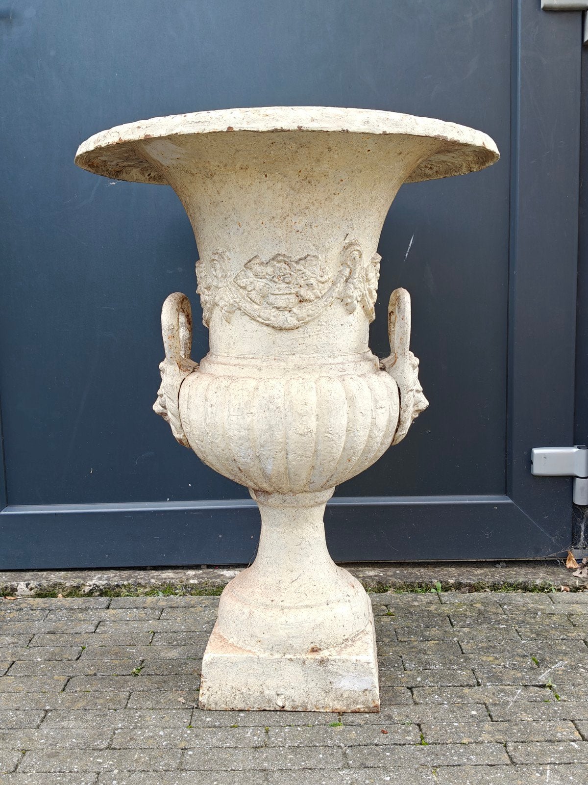 Vases Médicis du XIXe siècle, Jardin & Terrasse, Enlèvement, Utilisé