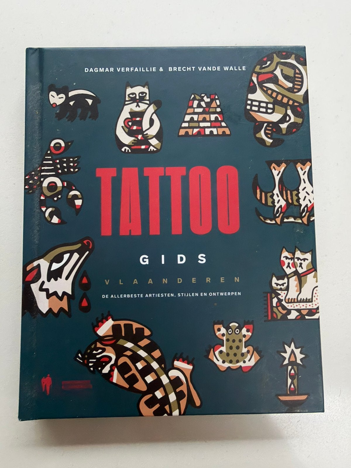 Dagmar Verfaillie - Tattoogids Vlaanderen, Livres, Enlèvement, Dagmar Verfaillie; Brecht Vande Walle