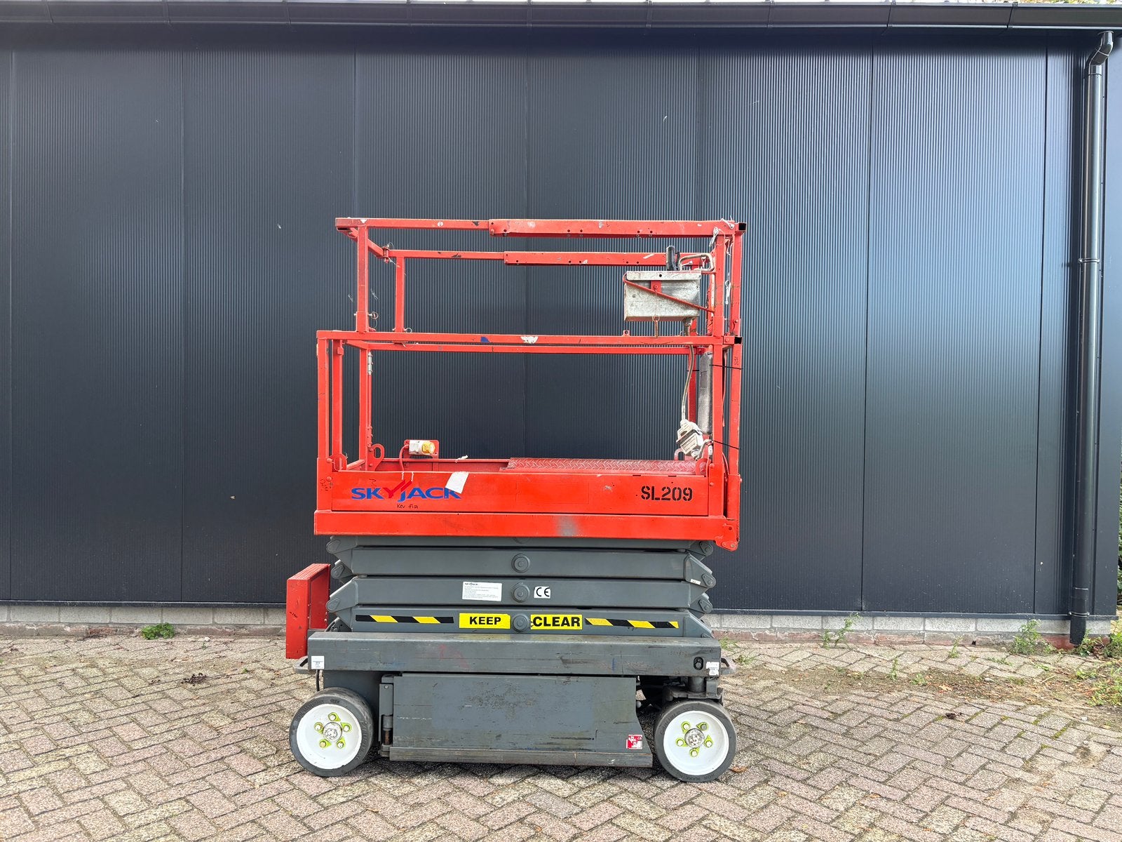 SkyJack SJ3219 Schaarlift 2012 Elektrische Hoogwerker, Ophalen