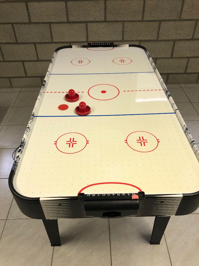 Airhockey tafel, Ophalen, Gebruikt