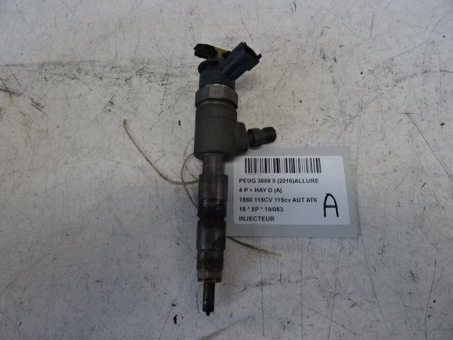 INJECTEUR Peugeot 3008 II (M4 / MC / MJ / MR) (0445110566), Utilisé, Peugeot