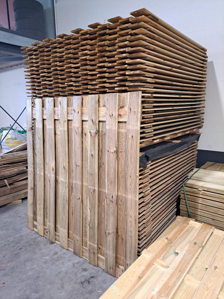 GOEDKOOP!: Mooie tuinschermen (15+2planks/16mm): 180x180cm, Tuin en Terras, Tuinschermen, Ophalen, 150 tot 200 cm, Nieuw, 150 tot 200 cm