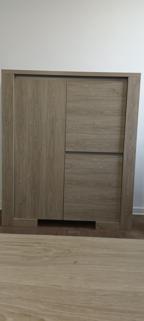 Volledige eetkamer + tv meubel, Ophalen, Gebruikt, Overige houtsoorten, Met deur(en)