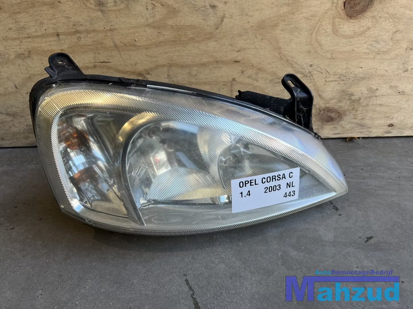 OPEL CORSA C combo rechts koplamp 2000-2005, Opel Automobile GmbH, Opel, Bahnhofsplatz 1
65423  Russelsheim am Main, DE, Kontakt@opel-infoservice.de