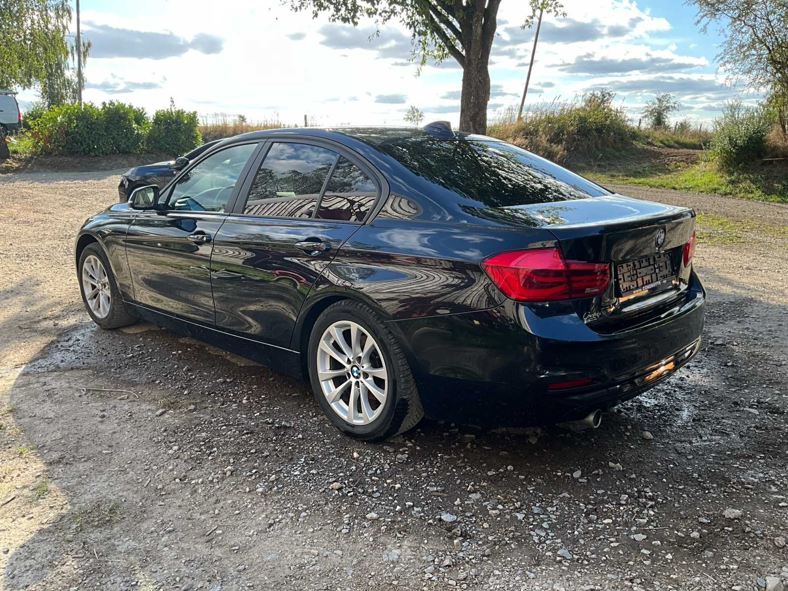 BMW 318i Sedan 2017, Auto's, Gebruikt, Bedrijf, Berline, 3 Reeks