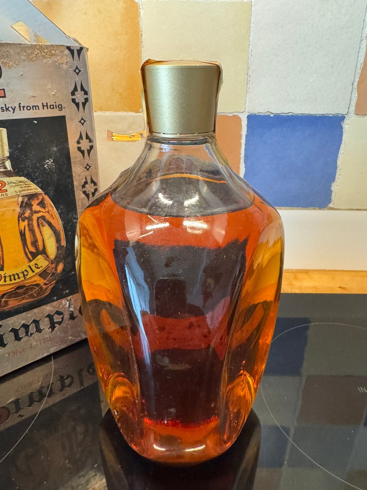 Dimple 12 Ans De Luxe Scotch Whisky ‘80 1 L43% + Boîte, Collections, Enlèvement ou Envoi, Comme neuf