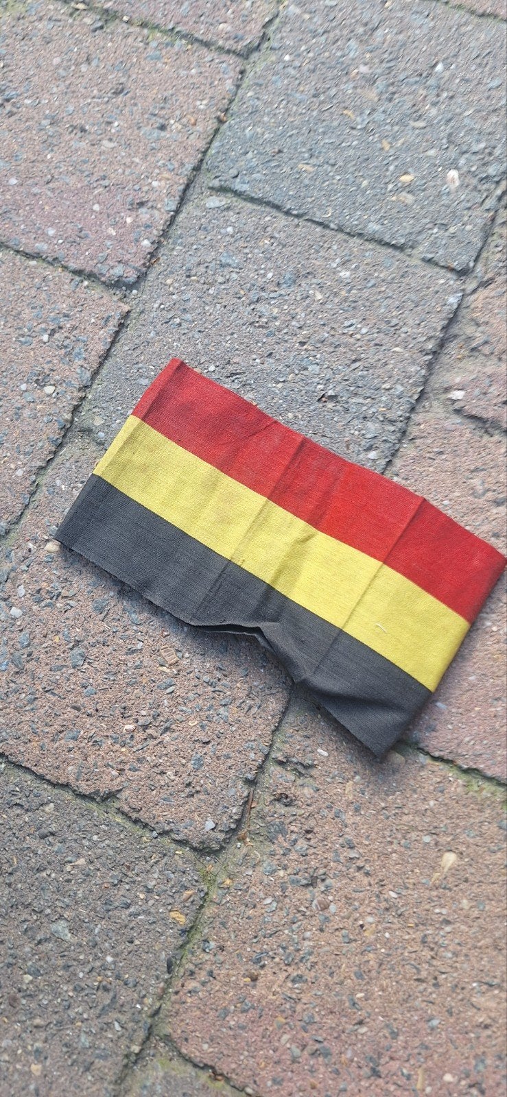 Brassard Belge, Enlèvement