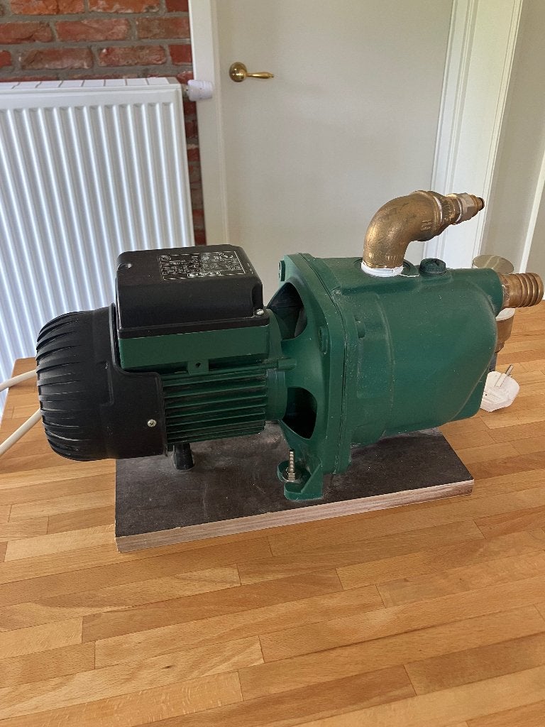 hydrofoor pomp DAB Jet 82 M, Ophalen, Zo goed als nieuw