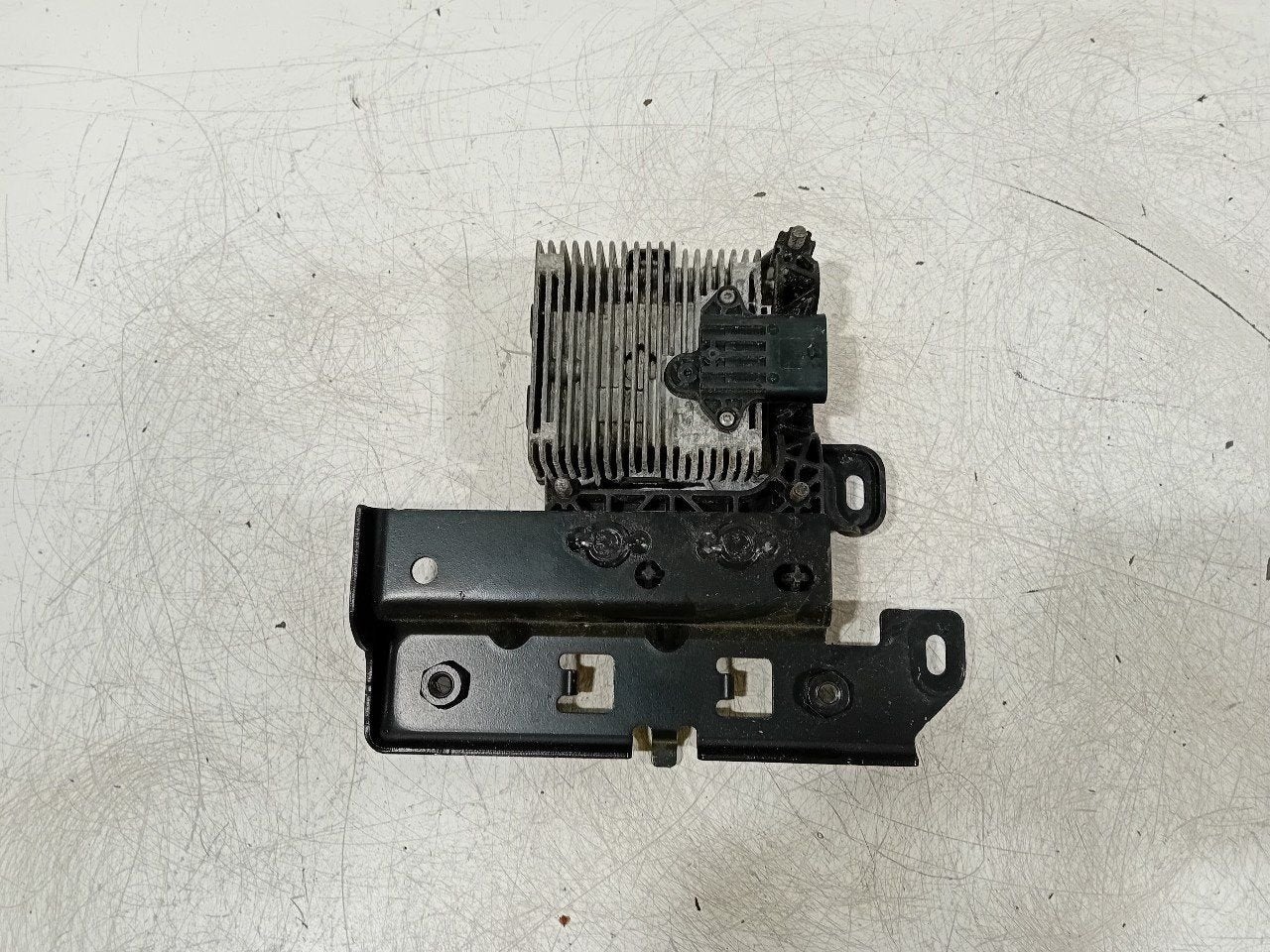 Adaptive cruise control sensor Citroën C4, Onderdelen@venauto.nl, Van der Ven Autorecycling B.V., Ettenseweg 76, 4706 PB Roosendaal, The Netherlands