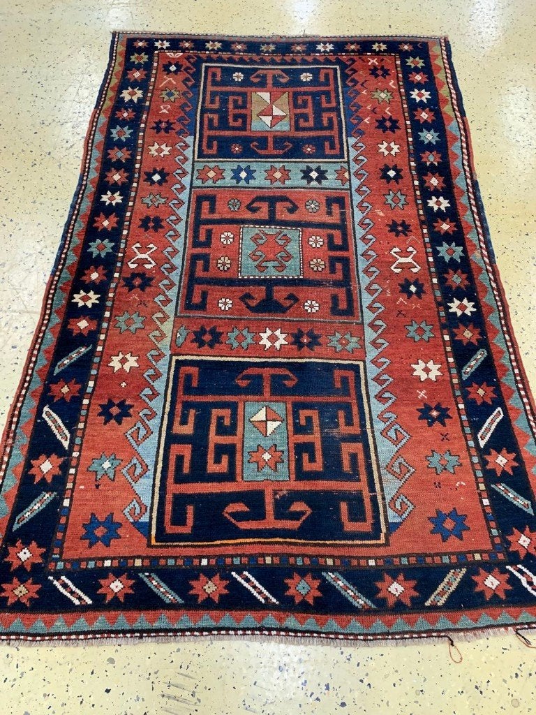 Antiek handgeknoopt kazak tapijt - 214 X 140 cm, Antiek en Kunst, Verzenden