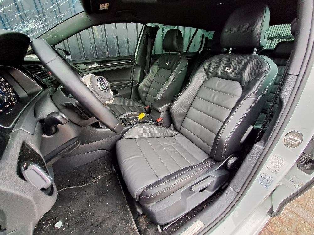 Golf 7,5 7 R bekleding set interieur leer leder carbon, Niet ingevuld, Enlèvement ou Envoi, Volkswagen, Niet ingevuld