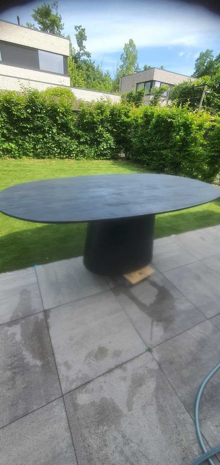 Belle table à manger 2 m  1,10 en bois noir, Enlèvement