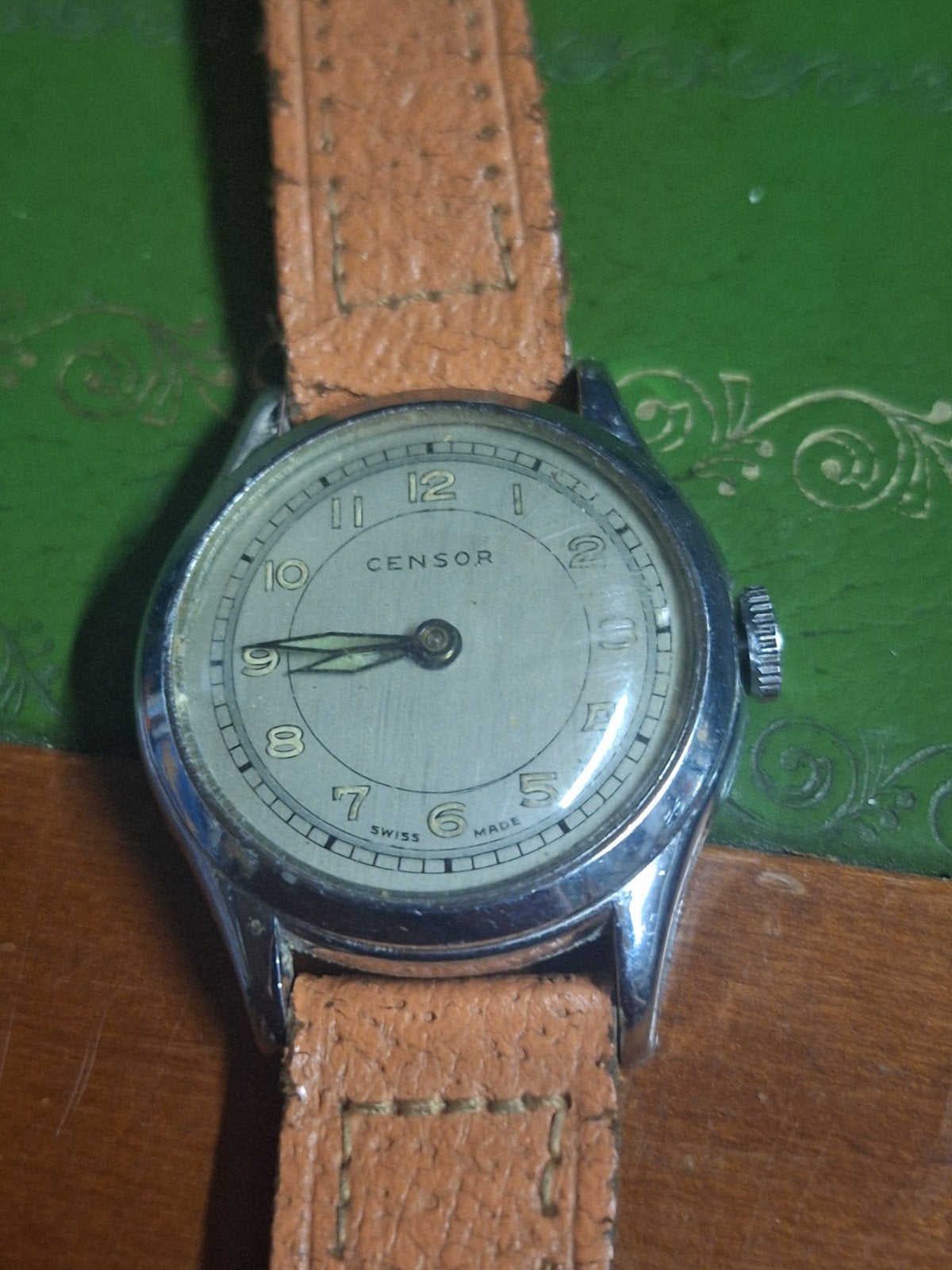 montre mecanique 1940/50  censor style militaire ww2 fonctio, Enlèvement ou Envoi