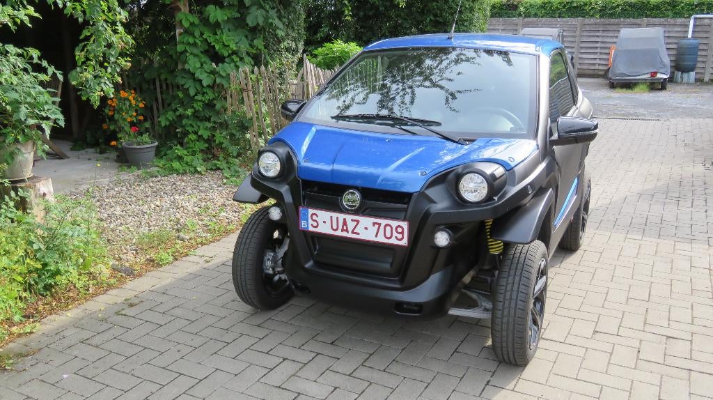 Aixam-Mega, Auto's, Blauw, Kunstmatig leder, Voorwielaandrijving, Automaat