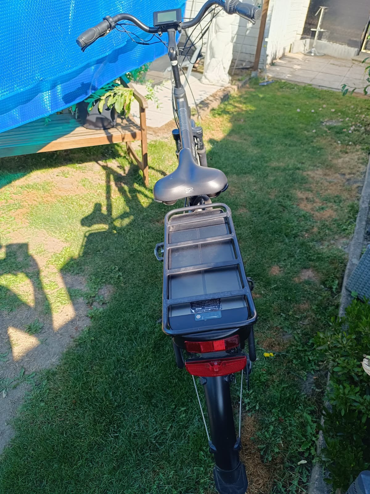 Te koop electronisch fiets, Ophalen, Gebruikt, 30 tot 50 km per accu, Overige merken