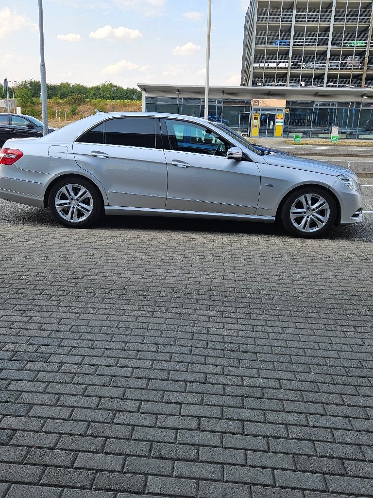 Mercedes classe e 200 cdi boite automatique, Auto's, Mercedes-Benz, Automaat, Euro 5, Diesel, 5 deurs