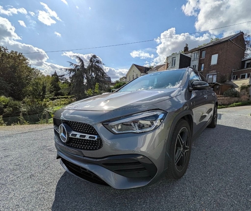 Mercedes GLA 200D AMG Line, Autos, Cuir, Argent ou Gris, Achat, 5 portes