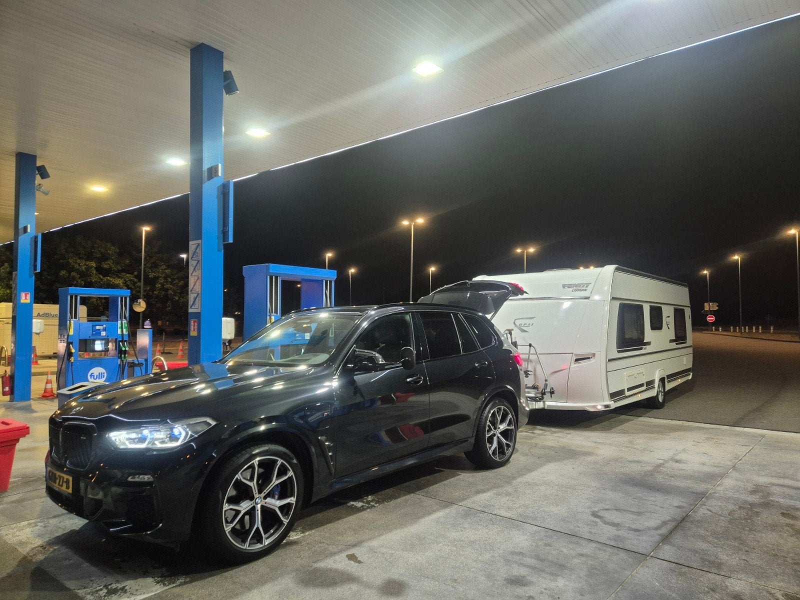 BMW X5 45e |PANO|360|Laser|HUD|AHK carbon Full option!!, Auto's, BMW, Euro 5, Zwart, Leder, 2410 kg