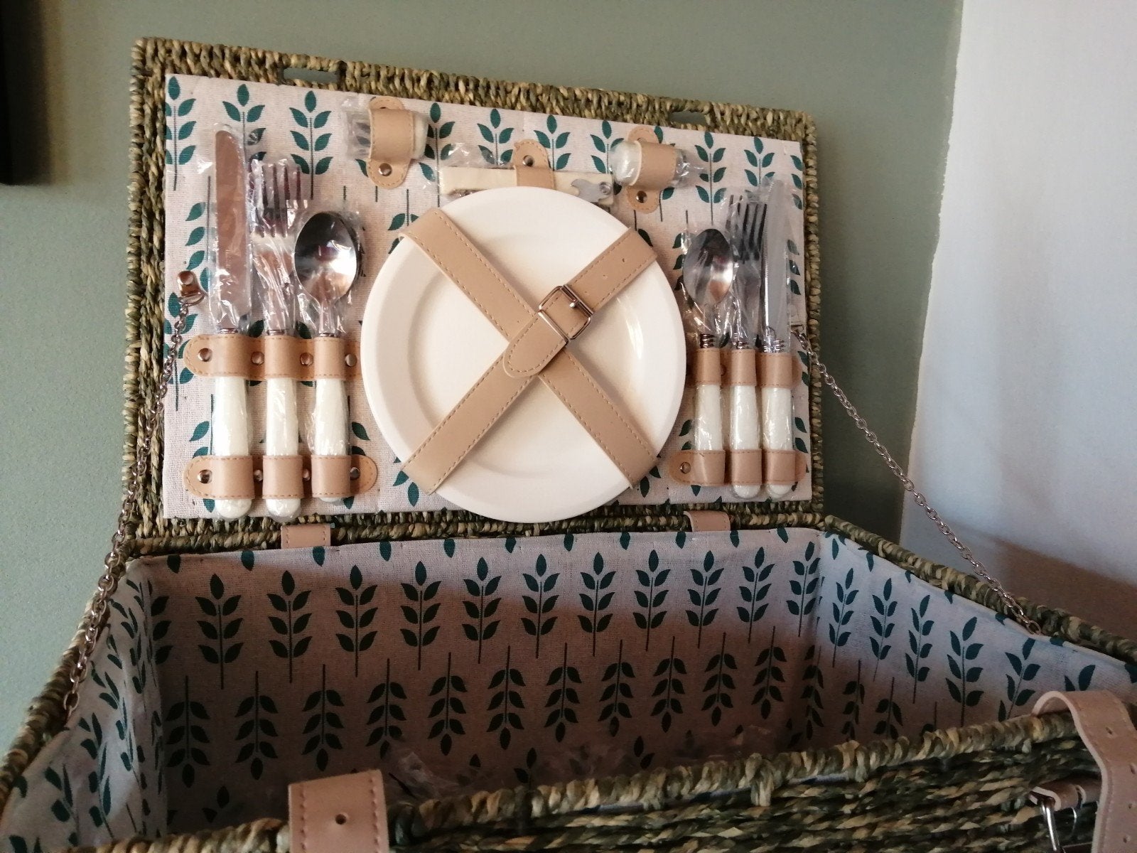 Panier pique-nique neuf, Hobby en Vrije tijd, Picknickmanden, Ophalen