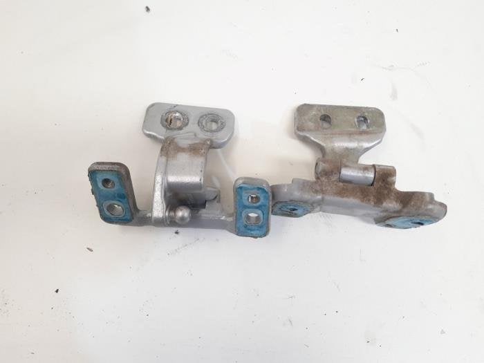Charnière hayon d'un Mercedes C-Klasse, 3 mois de garantie, Utilisé, -, -