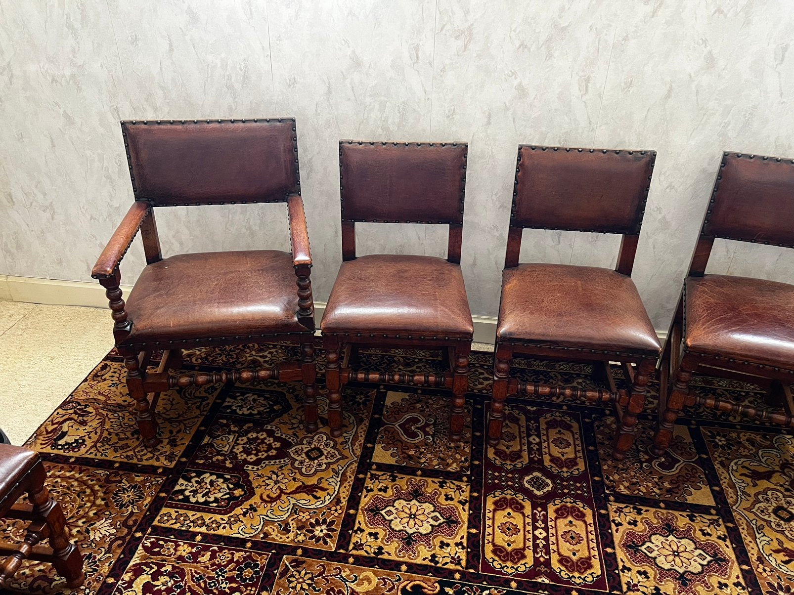 Chaises, Enlèvement