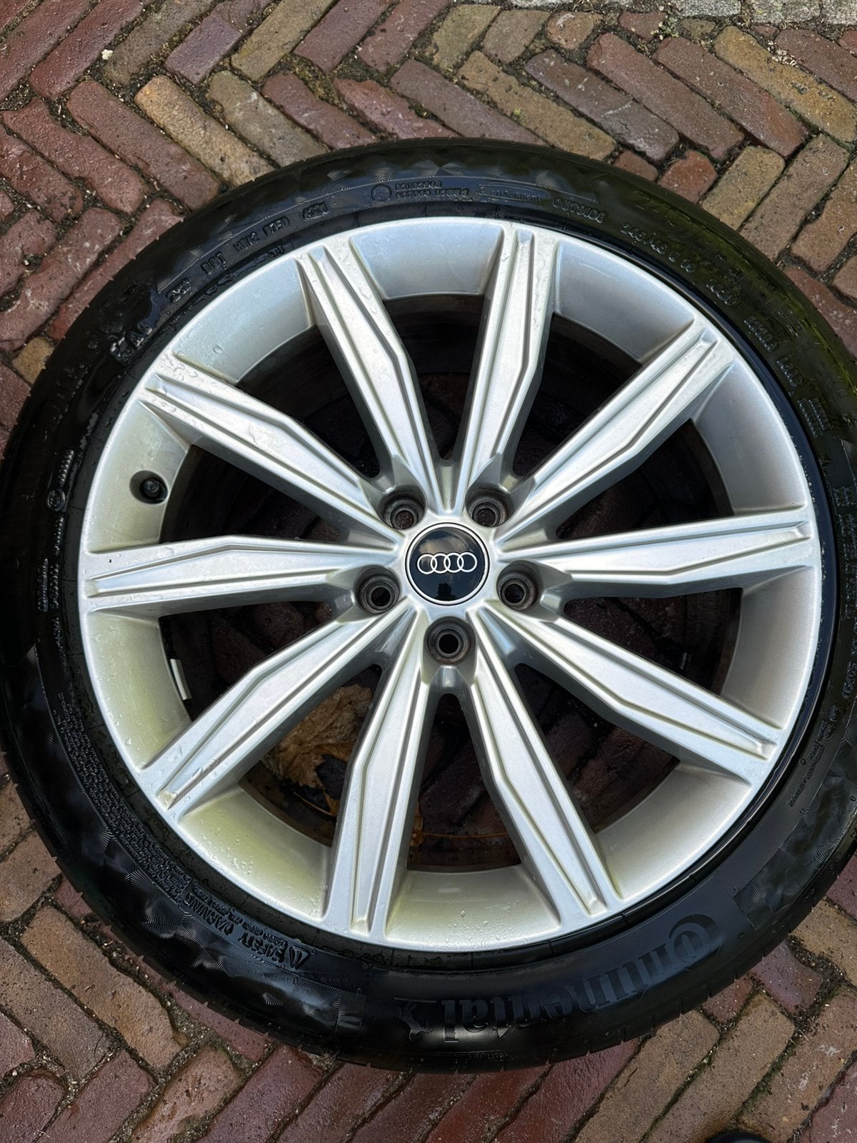 Jantes Audi d'origine avec pneus d'été, Enlèvement, Pneus été, Jante(s)