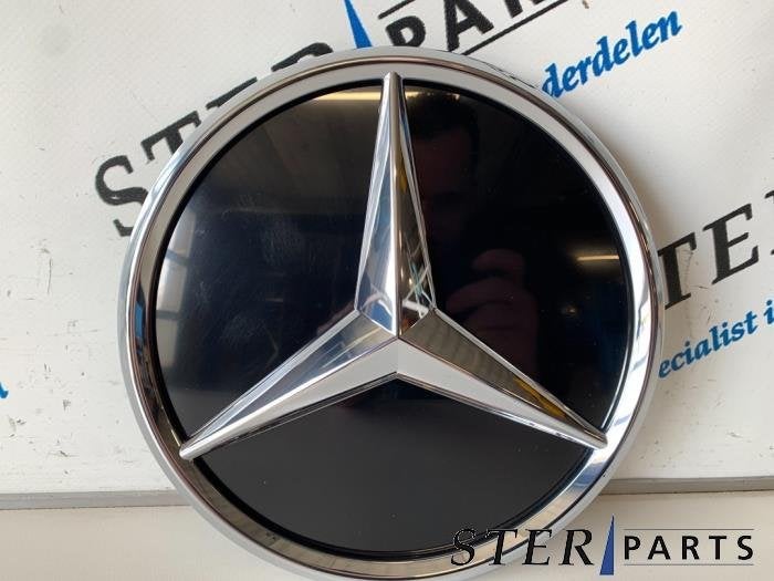 Étoile d'un Mercedes C-Klasse, Autos : Pièces & Accessoires, Neuf, -, -, Enlèvement ou Envoi