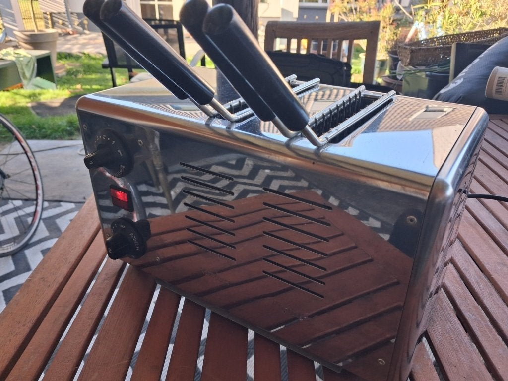Grille-pain professionnel Rowlett 2 fentes acier inoxydable, Articles professionnels, Enlèvement, Utilisé, Cuisinière, Friteuse et Grils