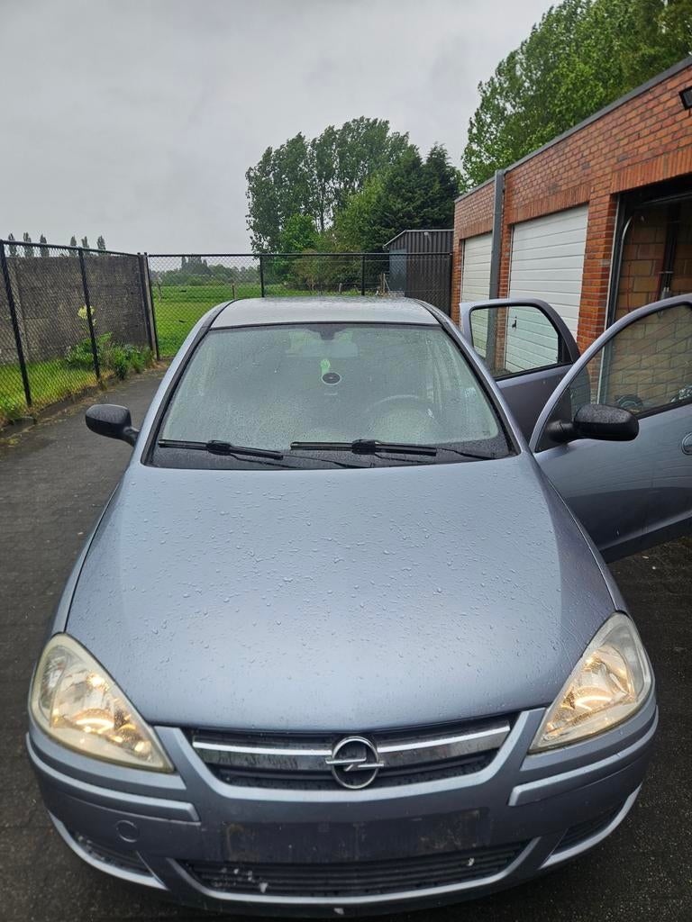 Mooi opel corsa met weinig km ,airco, gekeurd voor verkoop, Autos : Pièces & Accessoires, Autres pièces automobiles, Enlèvement