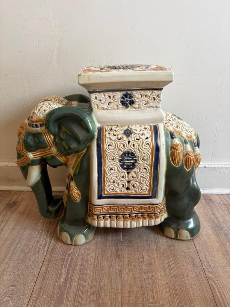 Tabouret / Sellette Éléphant en Céramique Style Asiatique, Huis en Inrichting, Ophalen, Zo goed als nieuw