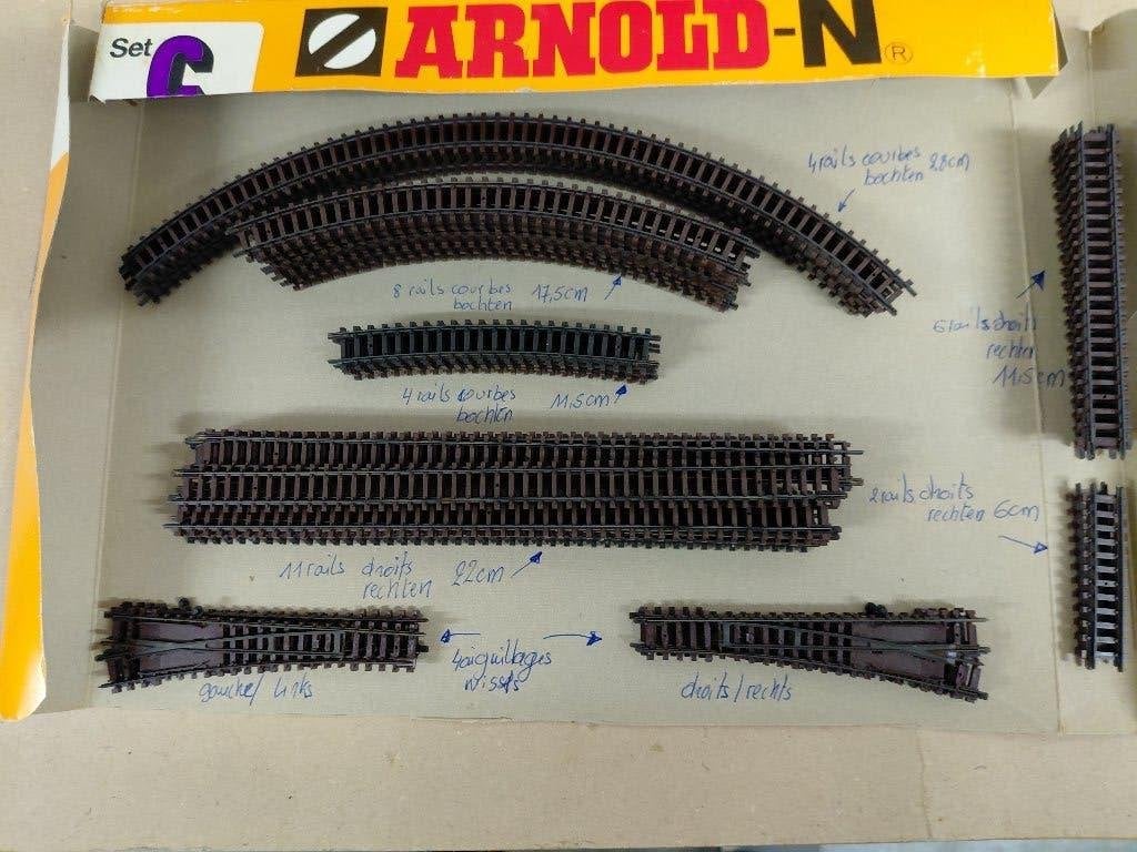 Modeltrein schaal N, Hobby en Vrije tijd, Arnold, Gelijkstroom, Rails, Ophalen of Verzenden